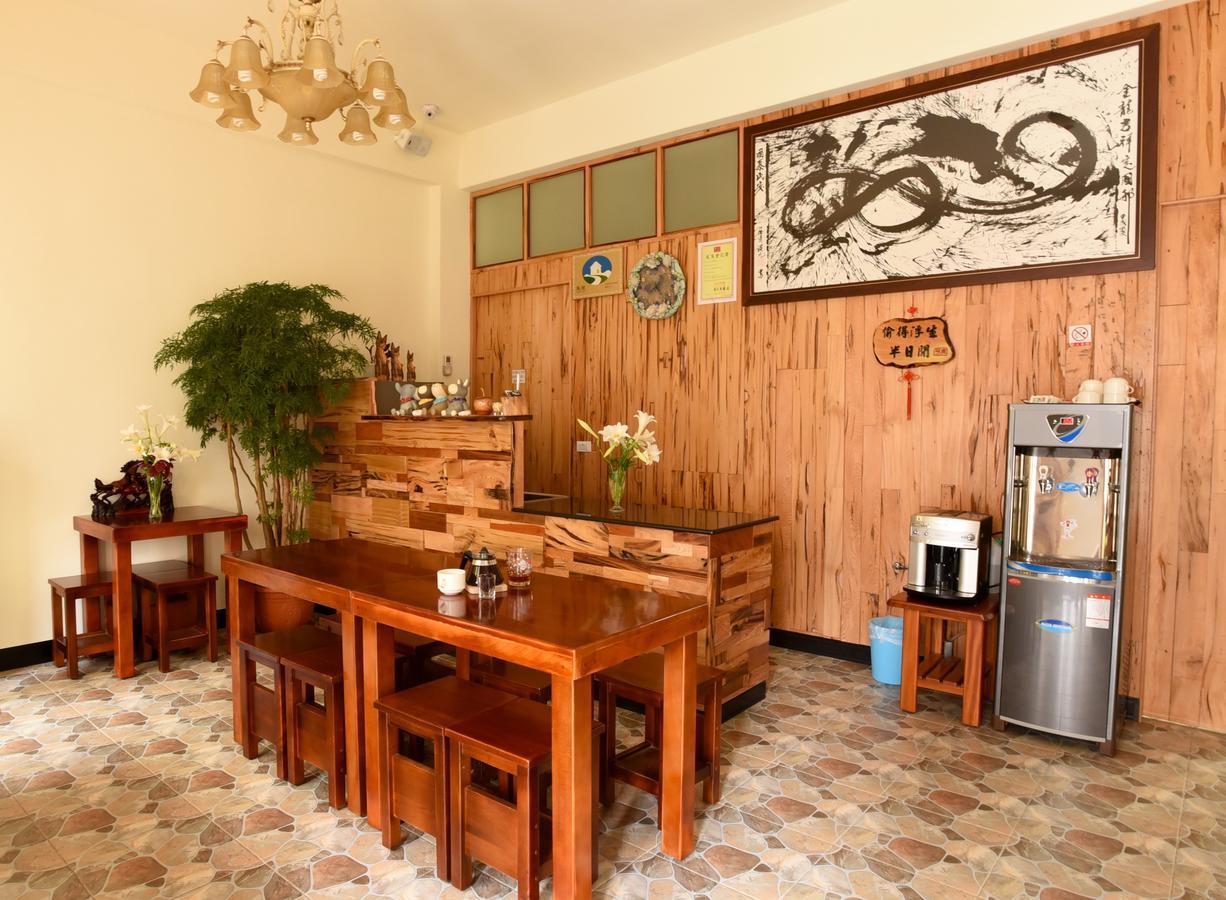 Free Time B&B Taitung Экстерьер фото