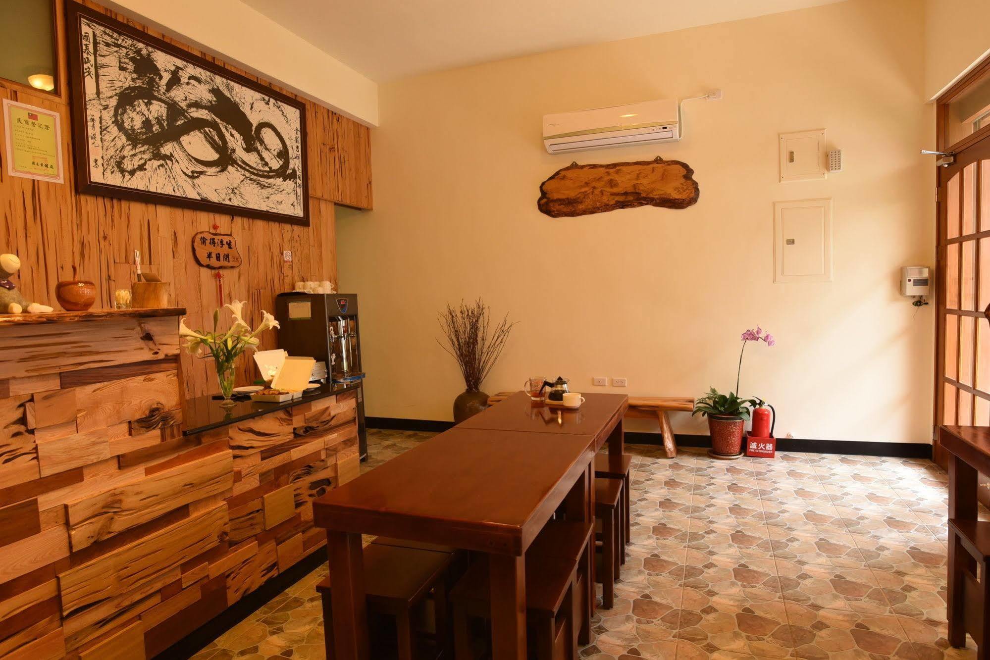 Free Time B&B Taitung Экстерьер фото