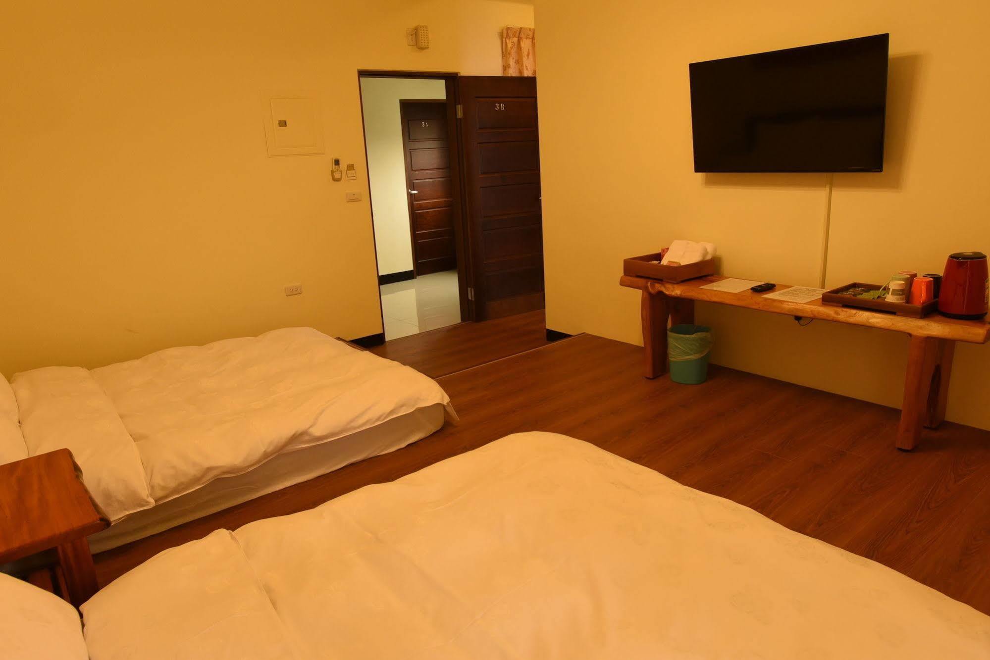 Free Time B&B Taitung Экстерьер фото